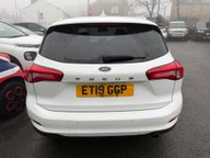 Ford Focus TITANIUM X 24