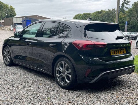 Ford Focus 1.5 Focus ST-Line EcoBlue Auto 5dr 9