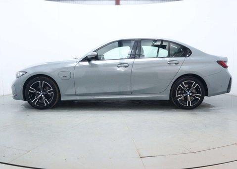 BMW 3 Series 2.0 330E M Sport Auto 4dr 8