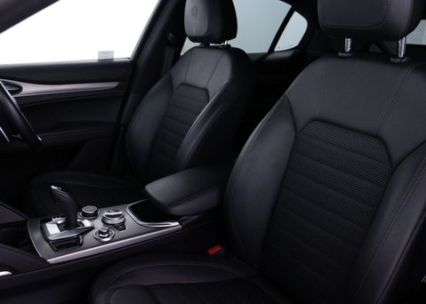 Alfa Romeo Stelvio 2.0 Stelvio Sprint TB AWD Auto 4WD 5dr 41