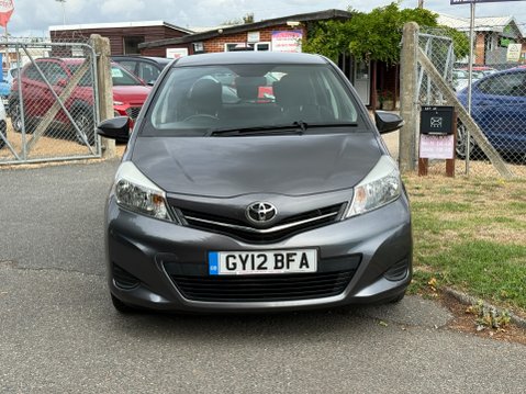 Toyota Yaris VVT-I TR 9
