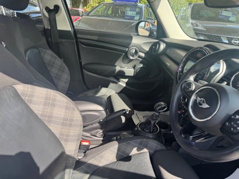 Mini Hatch 1.5 Cooper D Auto Euro 6 (s/s) 5dr 25