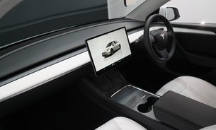 Tesla Model Y LONG RANGE AWD White Interior Hard Ware 4 (AI4) GROK AI One Owner VAT Q 20