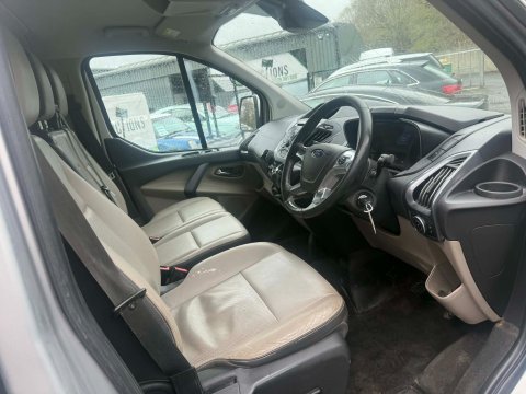 Ford Transit Custom 290 LIMITED LR DCB 7