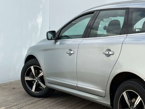 Volvo XC60 2.4 XC60 R-Design Luxury Nav D5 AWD Auto 4WD 5dr 42