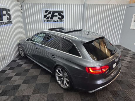Audi RS4 4.2 FSI V8 Estate 5dr Petrol S Tronic quattro Euro 5 (450 ps) 13