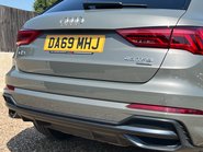 Audi Q3 TFSI QUATTRO S LINE 18