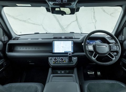 Land Rover Defender 110 V8 16