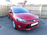 Ford Focus 1.0 TITANIUM NAVIGATOR 5 Dr 1