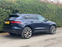 Jaguar F-Pace 2.0 D180 R-Sport SUV 5dr Diesel Auto AWD Euro 6 (s/s) (180 ps) 4