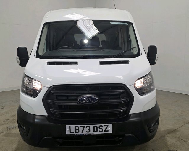 Ford Transit Transit 410 2.0L 130PS H2 14 Seater Trend