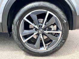 Nissan Qashqai 1.3 Qashqai Tekna DiG-T MHEV 5dr 13