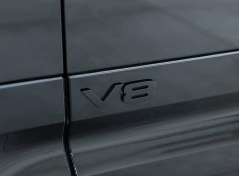 Land Rover Defender 110 V8 28