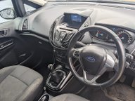 Ford B-Max ZETEC 12