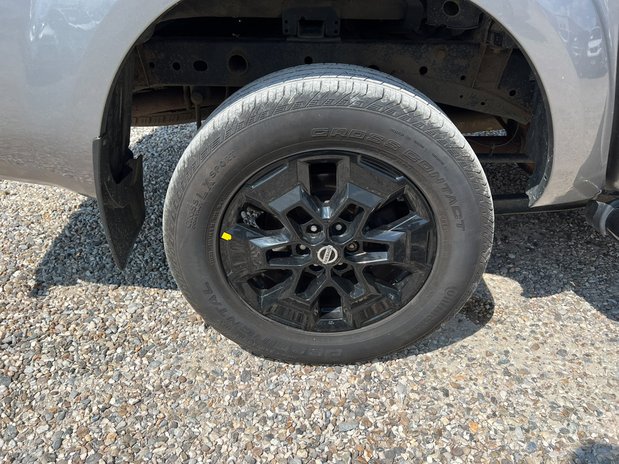 Nissan Navara N-Guard | Auto | 2.3 LT | Dbl Cab | Nav | Sensors | Cam | EURO 6 | NO VAT 13
