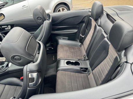 Mercedes-Benz E Class E 220 D AMG LINE PREMIUM 12