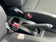 Suzuki Swift ULTRA 28