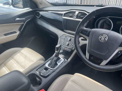 MG GS 1.5 TGI Exclusive DCT Euro 6 (s/s) 5dr 9