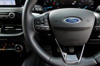 Ford Focus TITANIUM 18