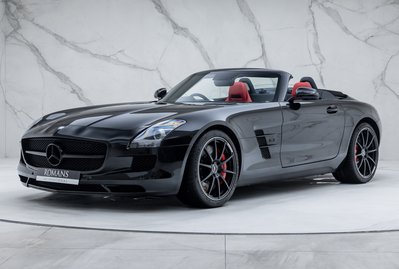Mercedes-Benz SLS AMG ROADSTER