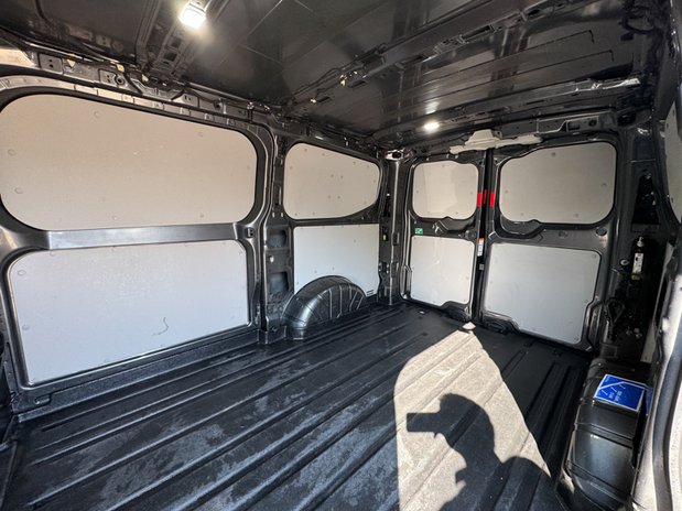 Ford Transit Custom SWB L1H1 Limited 300 Air Con Alloys Camera Sensors EURO 6 NO VAT 11