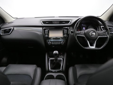 Nissan Qashqai 1.5 dCi Tekna Euro 6 (s/s) 5dr 9