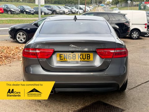 Jaguar XE 2.0 XE R-Sport D Auto 4dr 6