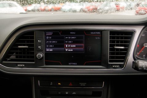 SEAT Leon TSI SE DYNAMIC 25