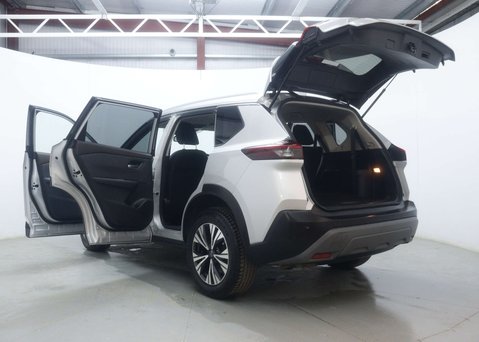 Nissan X-Trail 1.5 X-Trail N-Connecta E-4orce A 4WD 5dr 59