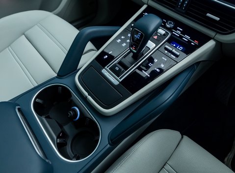 Porsche Cayenne V6 E-Hybrid 22