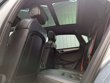 Porsche Macan 3.0 Macan GTS Semi-Auto 4WD 5dr 66