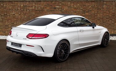 Mercedes-Benz C Class C63 Coupe 7