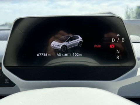 Volkswagen ID.3 Pro Performance 58kWh Business Hatchback 5dr Electric Auto (204 ps) 38