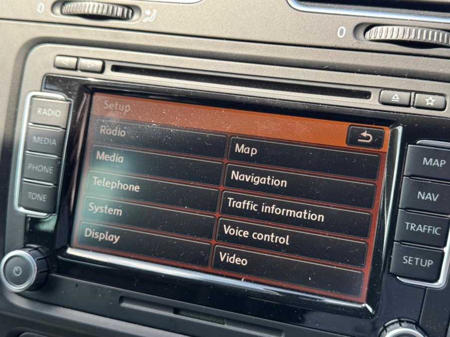 2012 Volkswagen Golf — image 14