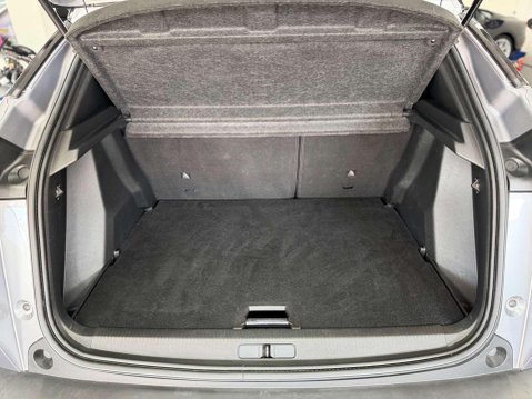 Peugeot e-2008 50kWh GT SUV 5dr Electric Auto (136 ps) 45