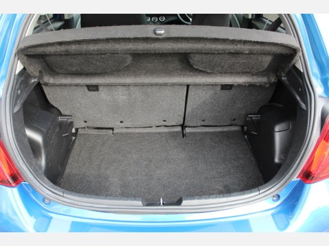 Toyota Yaris VVT-I ICON 26