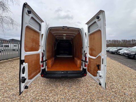 Nissan NV400 2.3 NV400 Tekna dCi 6