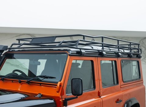 Land Rover Defender 110 ADVENTURE 33