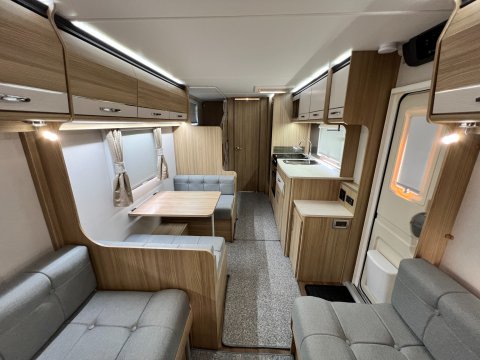 Coachman Vision 630 Plus 32