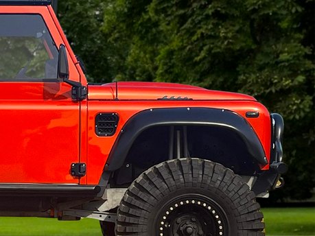 Land Rover Defender 90 Custom Build 12