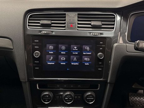 Volkswagen Golf e-Golf 5dr 8