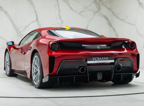 Ferrari 488 Pista 10