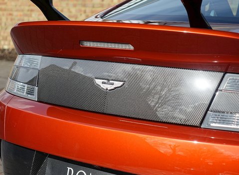 Aston Martin Vantage GT8 23