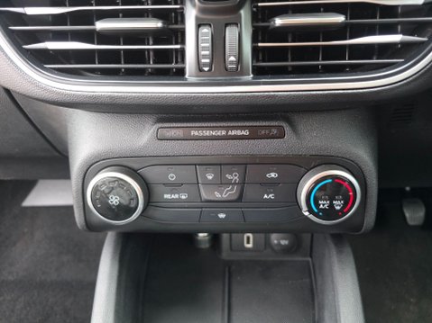 Ford Focus 1.5 EcoBlue Zetec Euro 6 (s/s) 5dr 23