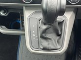 Volkswagen Transporter Crew Cab SWB L1H1 T30 Tdi Kombi Highline Auto Air Con Sensors SELECT 37