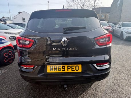 Renault Kadjar ICONIC TCE 7