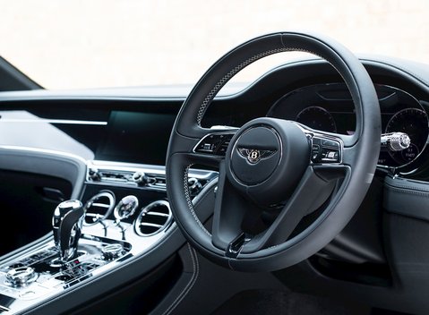 Bentley Continental GT W12 11