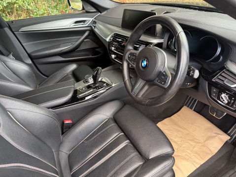 BMW 5 Series 2.0 520i M Sport Auto 5dr 5