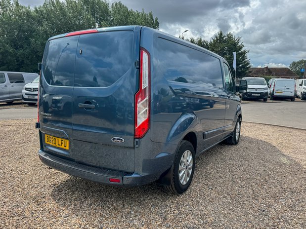 Ford Transit Custom SWB L1H1 [SOLD CM] Low Roof Limited 300 Air Con Alloys Sensors EURO 6 NO VA 6