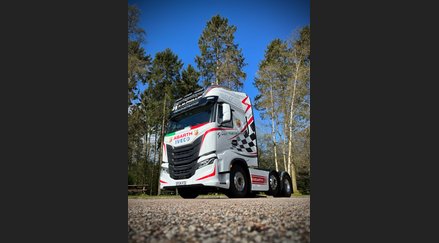 New IVECO S-Way Abarth added to demonstrator fleet